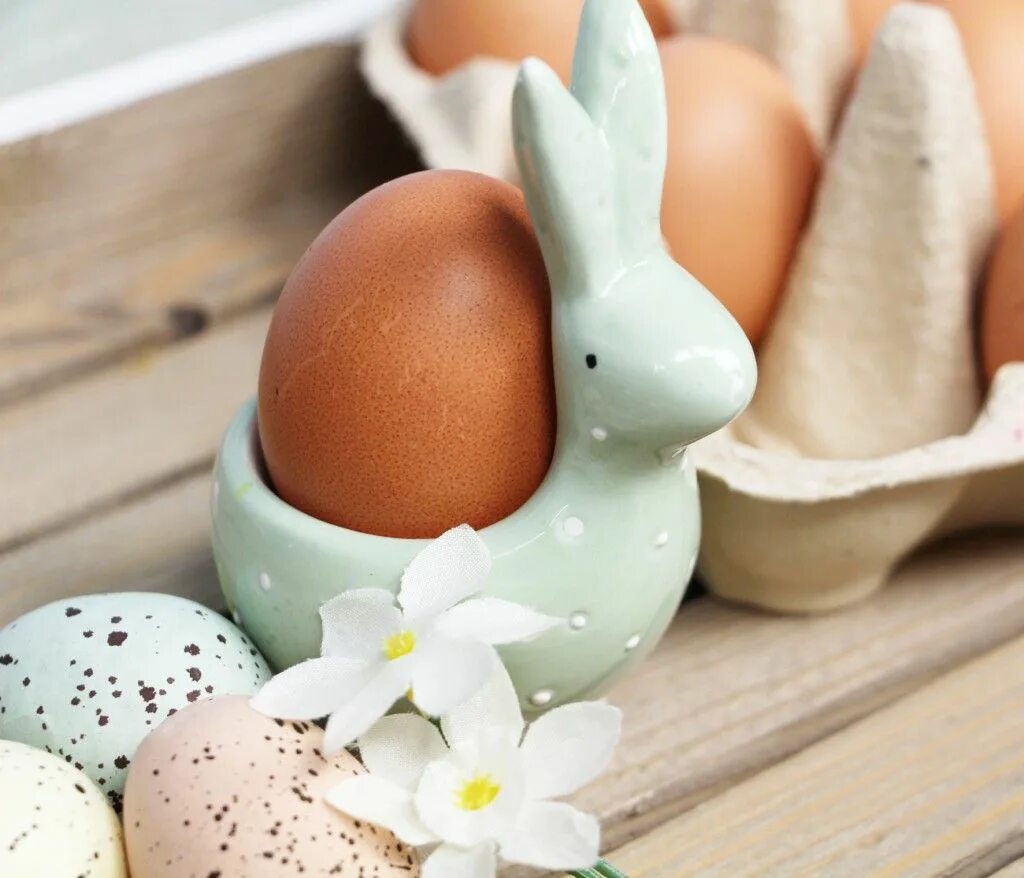 Яйцо в глине. Пасхальное яйцо из дерева. Китайский деликатес тухлое яйцо. Декор яиц глиной. Китайский деликатес тухлое яйцо.