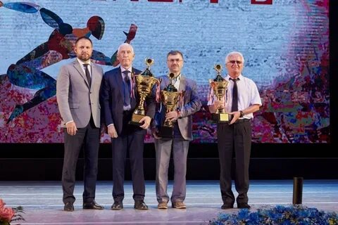 Награждение рабочих