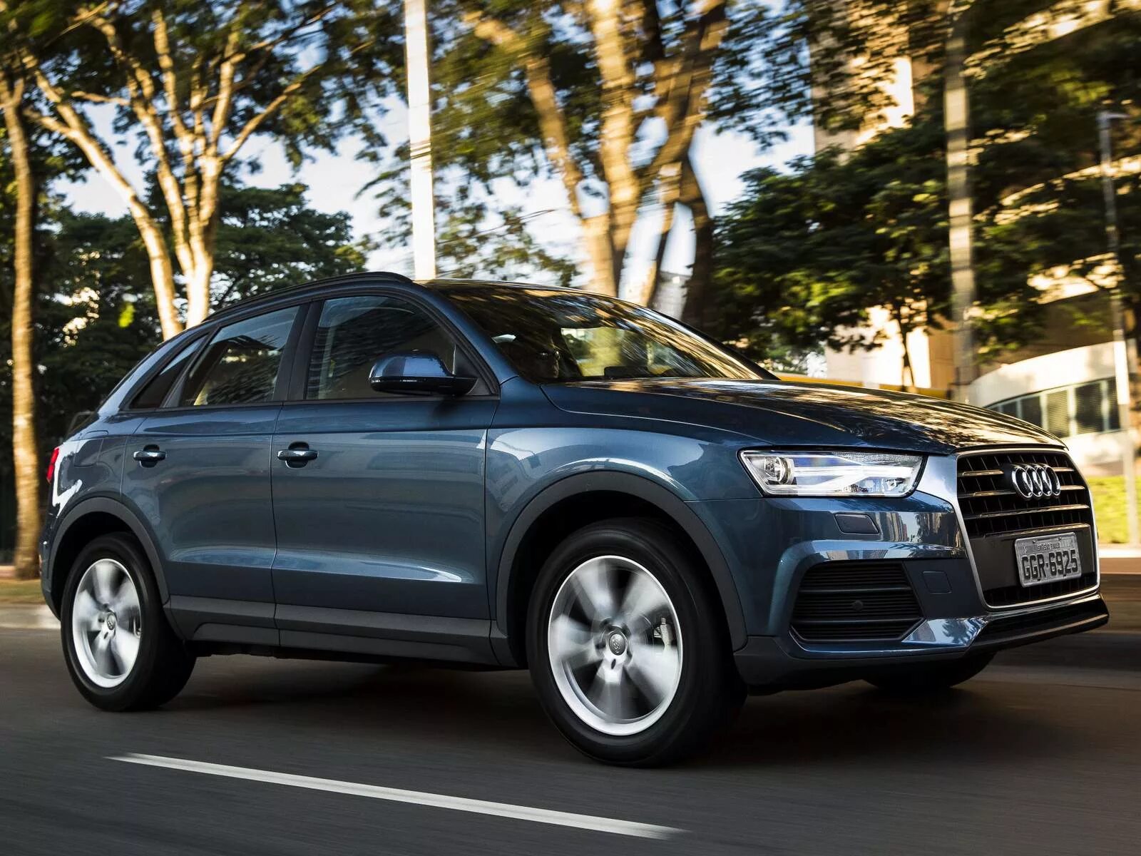 4 1 2017. Audi q3 2017. Ауди q3 2022. Audi q3 1.4. Ауди q3 2016.