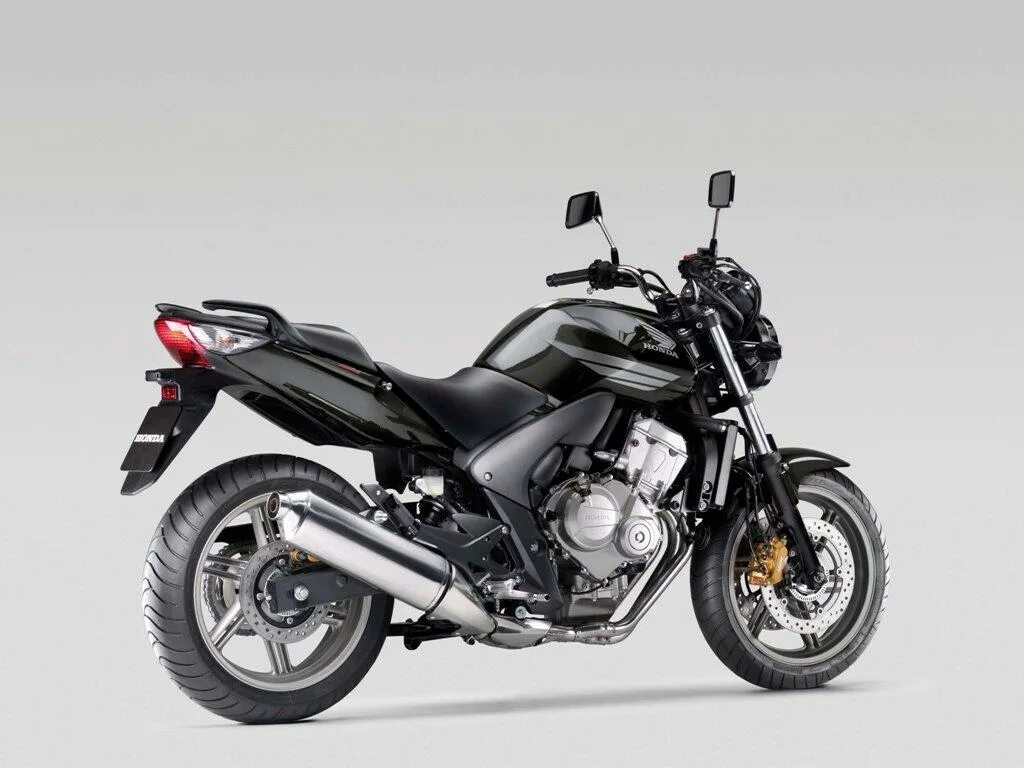 Дорожные honda. CBF 600. Cbf600n. Городской мотоцикл Хонда. Honda дорожный мотоцикл.