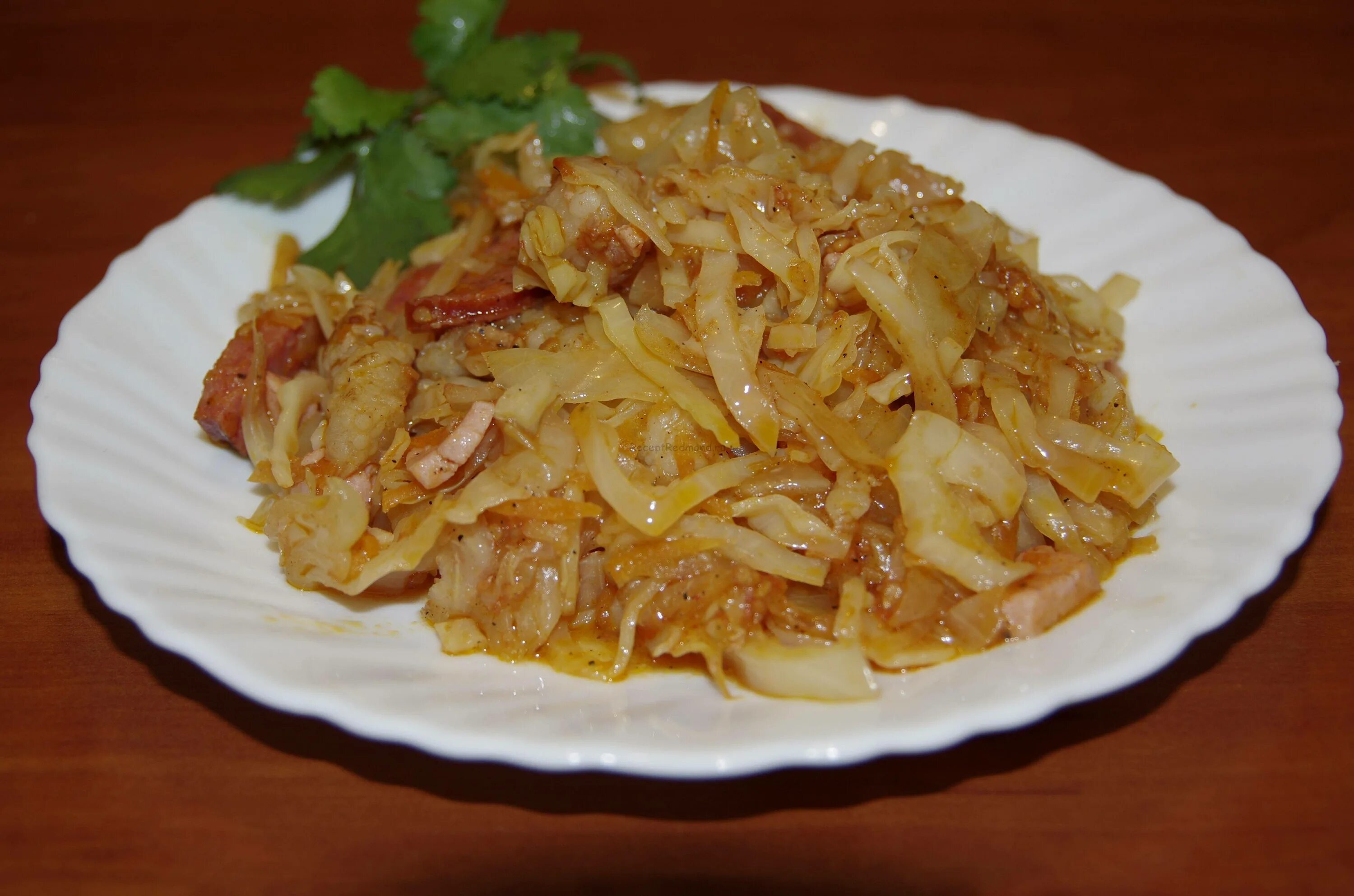 Готовим бигус из свежей капусты с мясом. Бигус. капуста тушеная бигус. бингус. бигус классический.