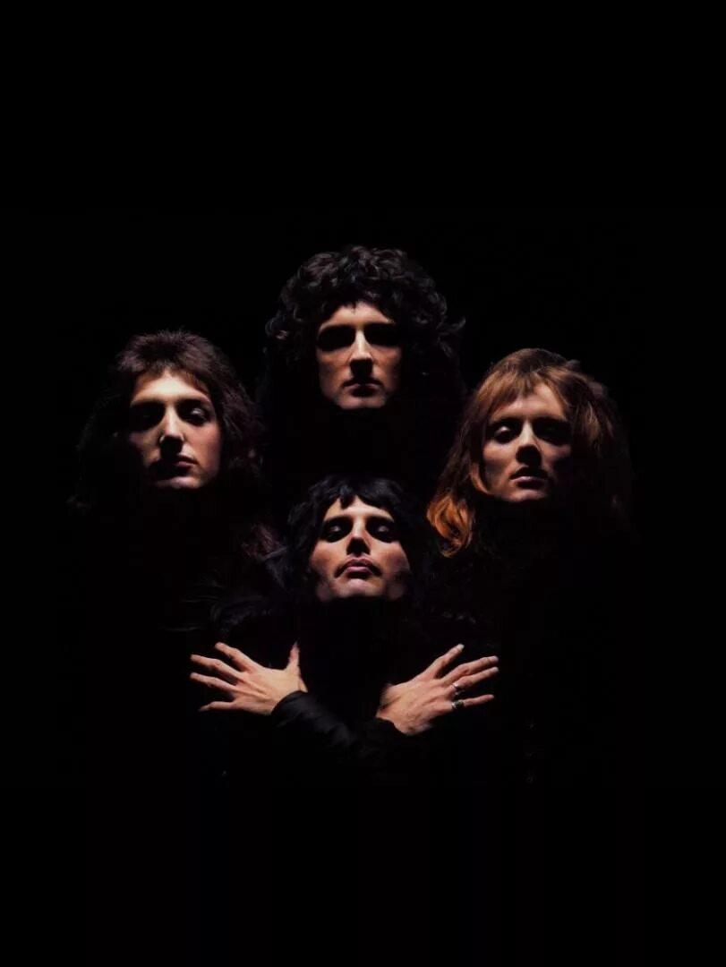 Альбом queen ii 1974. Куин 2. Queen queen ii 1974. Queen ii 1974. Queen band.
