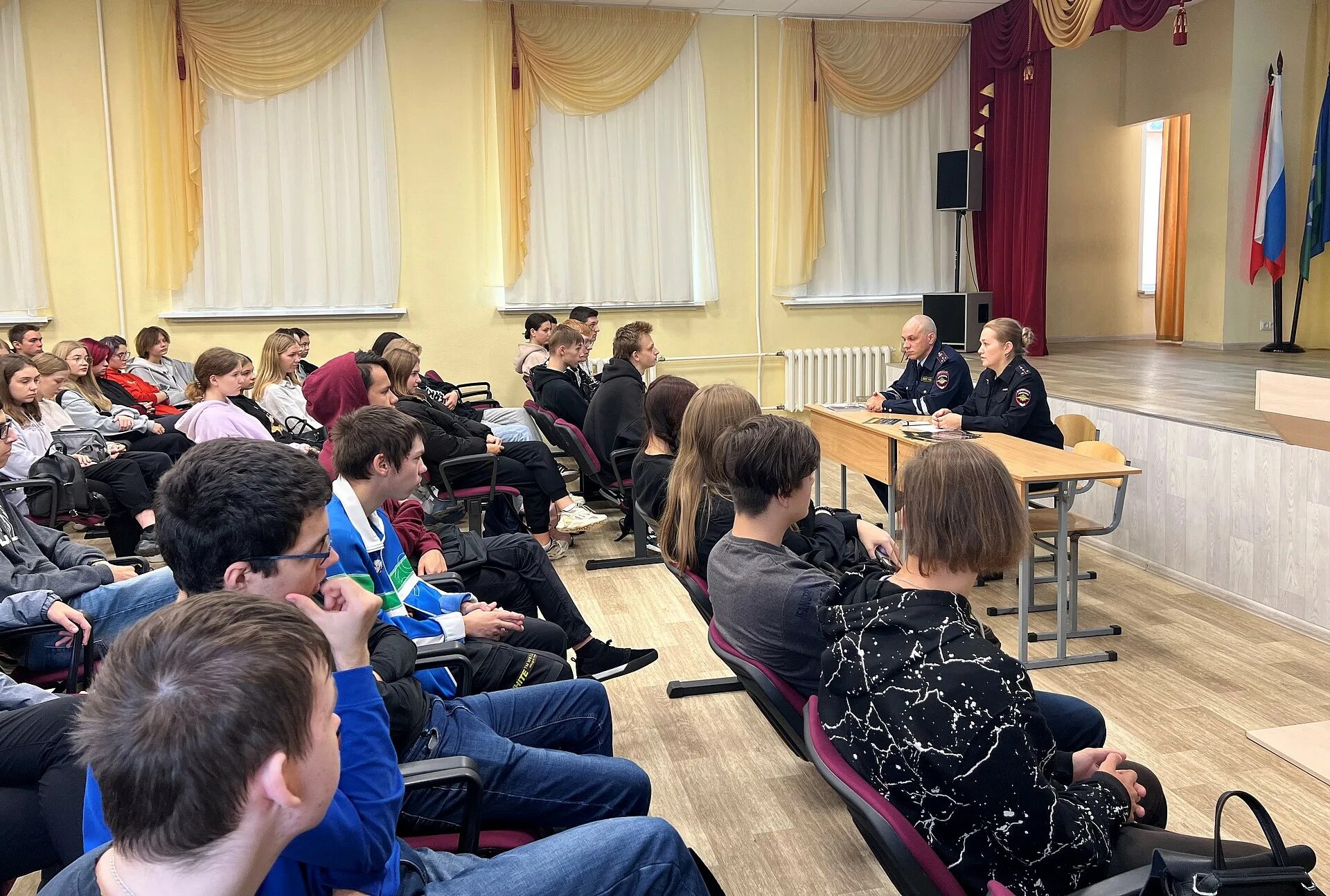 Новости сегодня одинцово и одинцовском. Директор стадиона в одинцово. Рощино зимние развлечения. Прошли публичные слушания. Лесной городок одинцовский район.