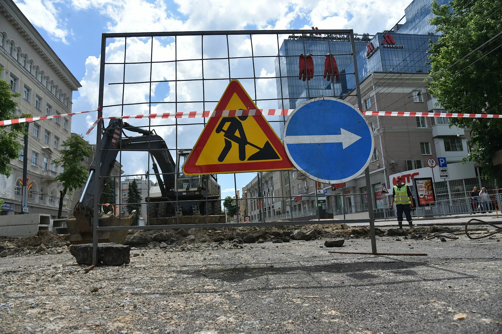 Воронеж перекрыли движение сегодня. Треугольники в воронеже адрес. почему перекрыт центр воронежа сейчас.