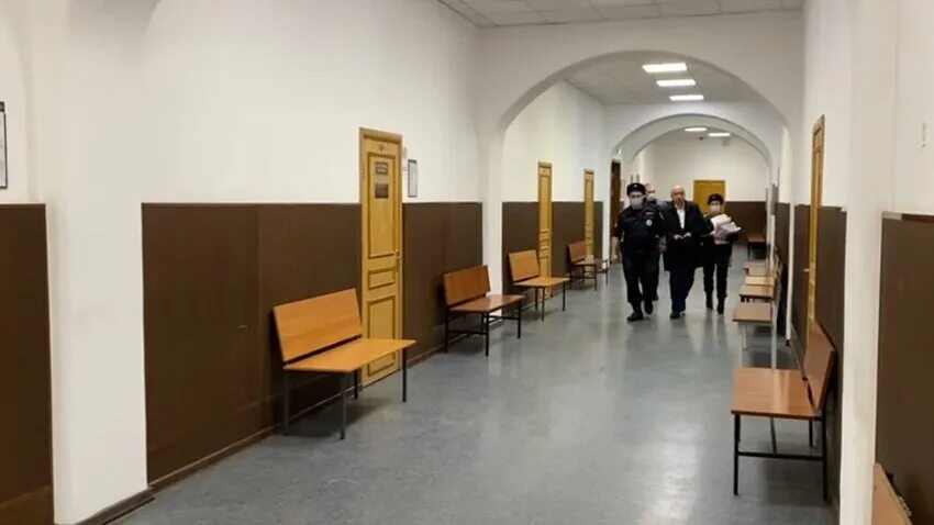 Гафуров арест. Арестованный ректор. Владимир мау. Гафуров казань кфу. Арестованный ректор.