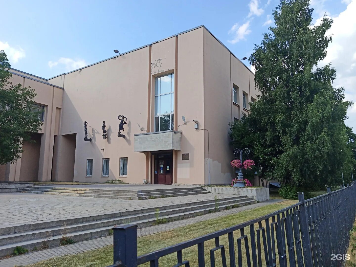 Ленинский проспект 123 к2. Проспект просвещения 40. Проспект просвещения школа искусств. Гражданская 72. Просвещение 40 спб.