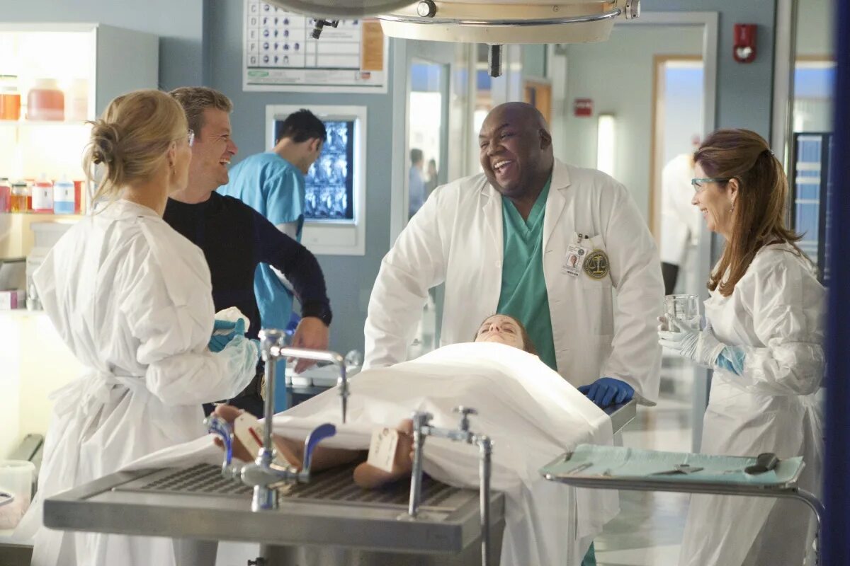 вечность сериал судмедэксперт. доктор хант сериал следствие по телу. судмедэксперт цинь мин сериал кадры. следствие по телу сериал меган хант. доктор хэрроу сериал детектив.