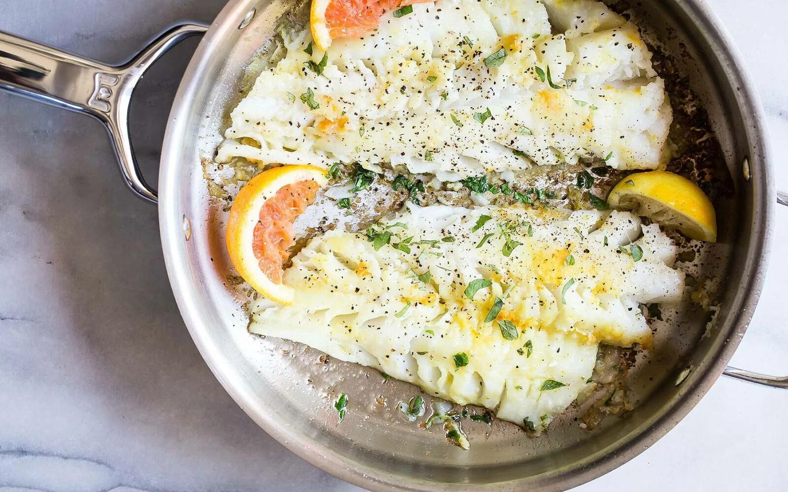 Как вкусно приготовить судака в сметане