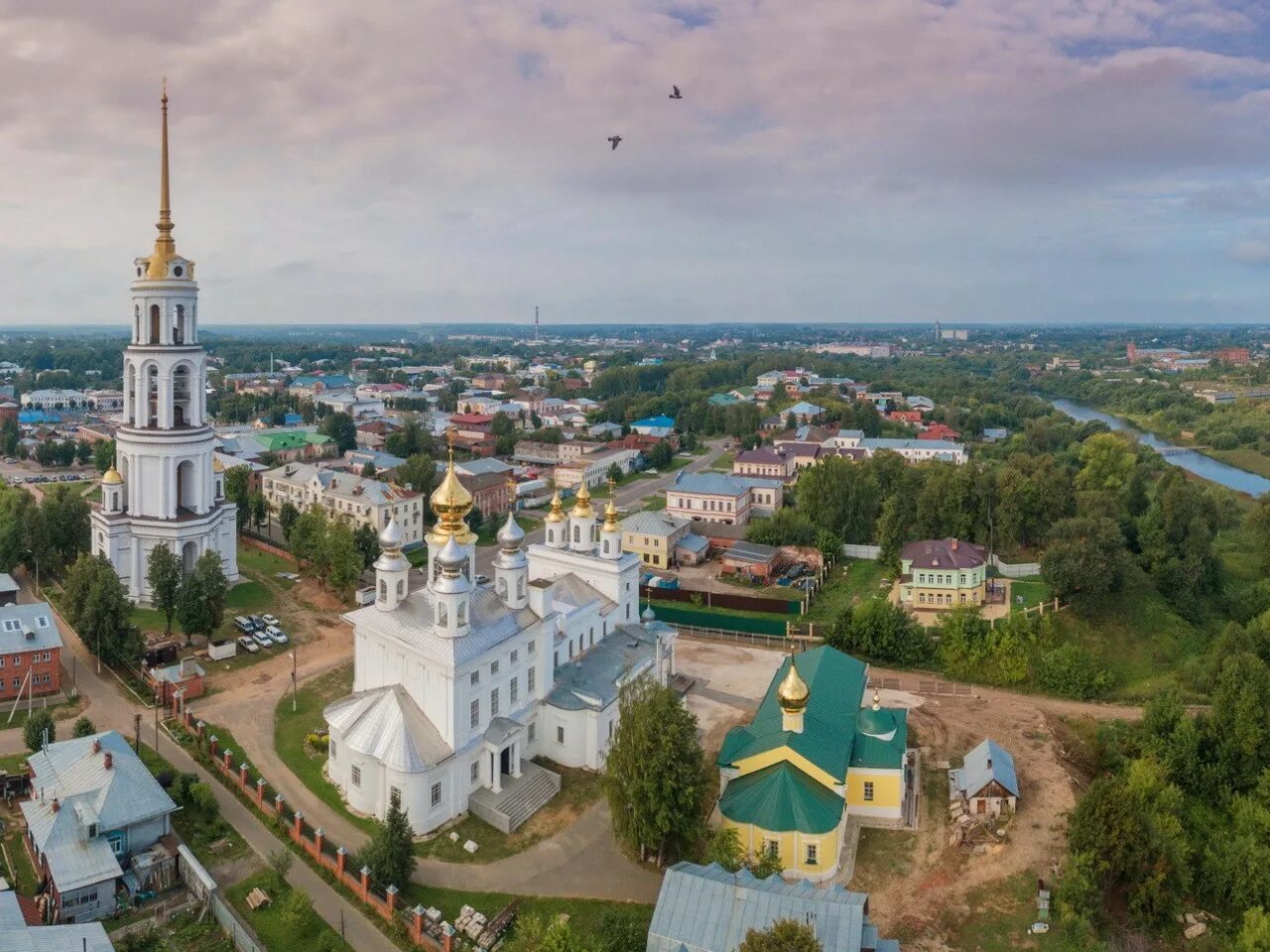 Шуя город в Ивановской. Колокольня Воскресенского собора, Шуя, Ивановская область.. Город Шуя Ивановской области достопримечательности. Сфр ивановская область