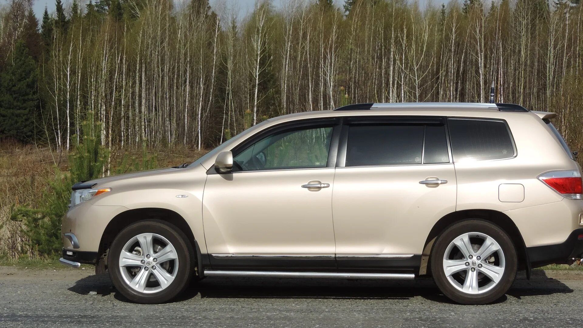 Тойота хайлендер 2012 года. Хайлендер 2. Тойота highlander 2013. Хайлендер 2. Toyota highlander ii 2010.