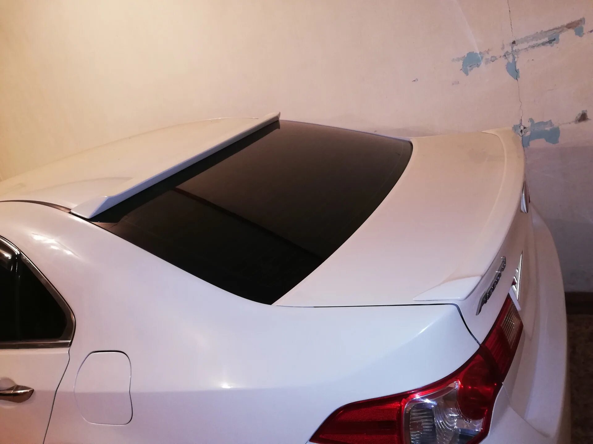 Стекло honda accord. Заднее стекло honda accord 8. спойлер на заднее стекло honda accord 9 hic. заднее стекло хонда аккорд 7. козырек на заднее стекло еlна акорд 8.