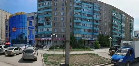 Сталеваров 17