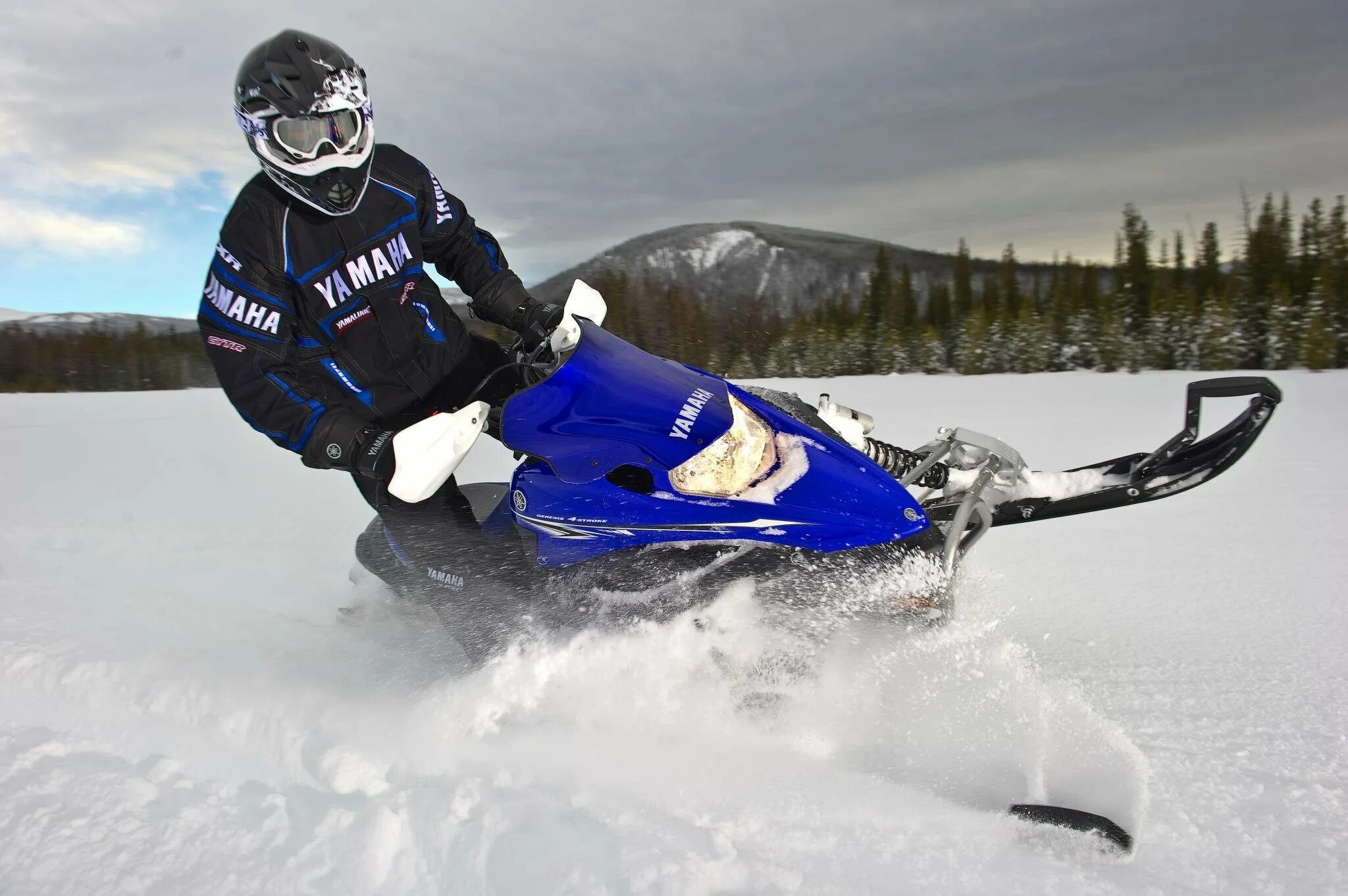 Snowmobile ru форум. Yamaha Nytro. Ямаха нитро снегоход. Снегоход Yamaha Nitro. Горный снегоход Ямаха.