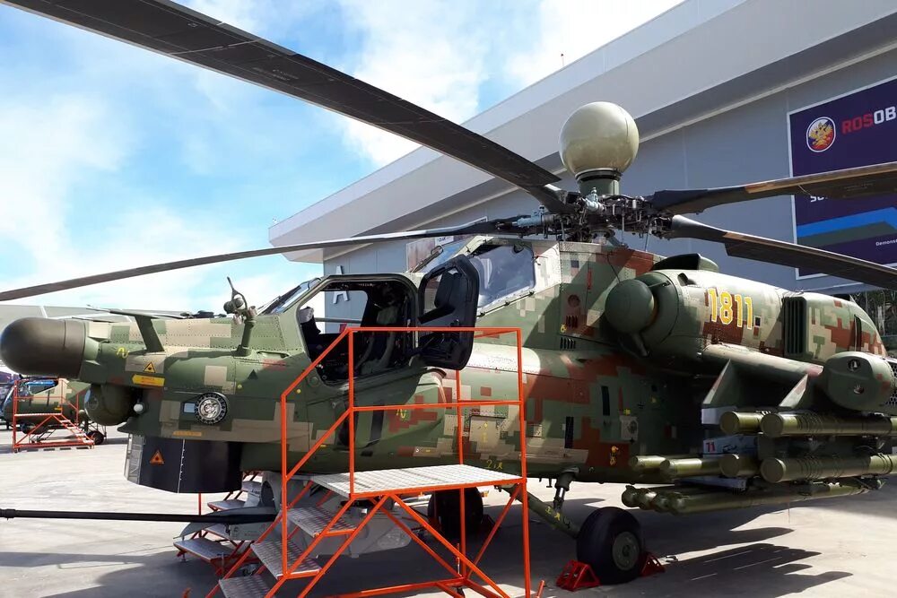 Новые вертолеты россии. Вертолёт ми-28нм. Ми-28нм и боевой вертолет. Ми-28нм ночной охотник. Вертолёт ми-28нм ночной охотник.