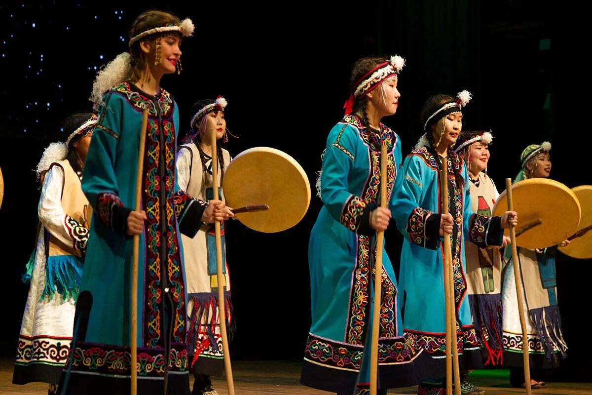 Песня дальний восток. Восток-1 рыболовецкий колхоз владивосток судно восток 1 видео. Презентация по дальнему востоку. Дальний восток песня. Песня дальний восток.