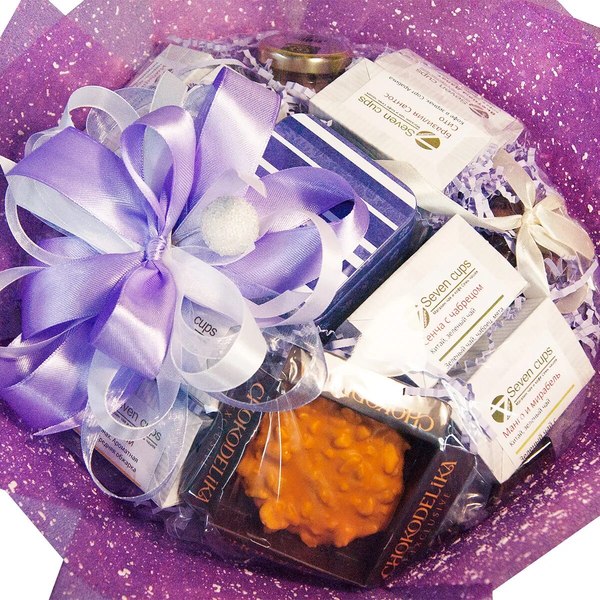 Рчк чайные букеты. Букет из чая. Букет из кофе кантата. Корзинка с цветами с эвкалиптом. Букет из чая кантата.