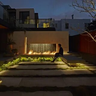 Outside 10