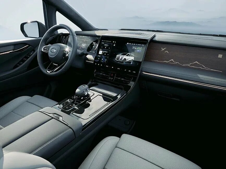 Купить б/у GAC Trumpchi M8 бензин автомат в Екатеринбурге: коричневый 2023 минив