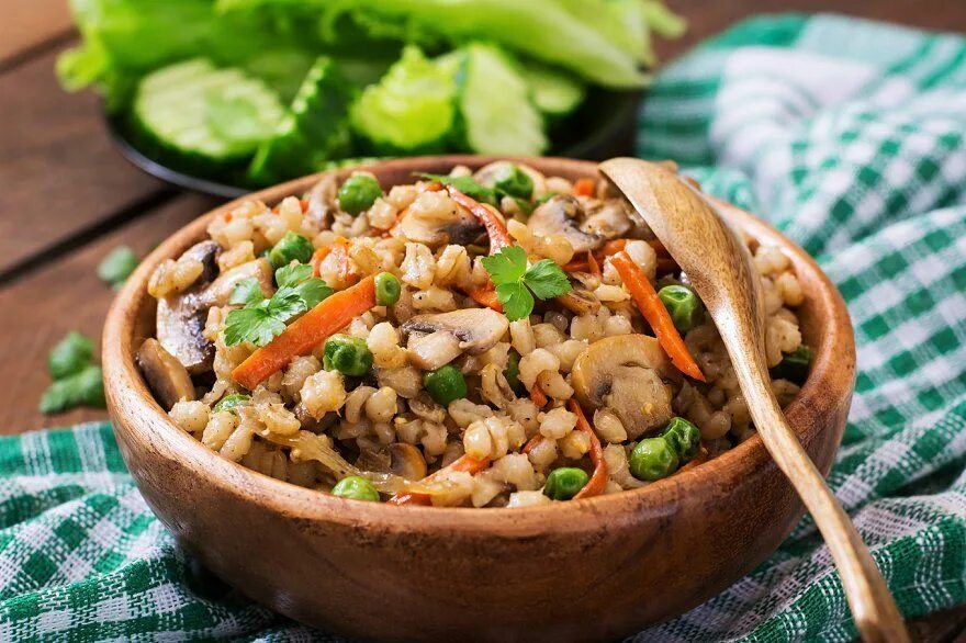 Овощи и мясо и крупы. Овощи и мясо и крупы
