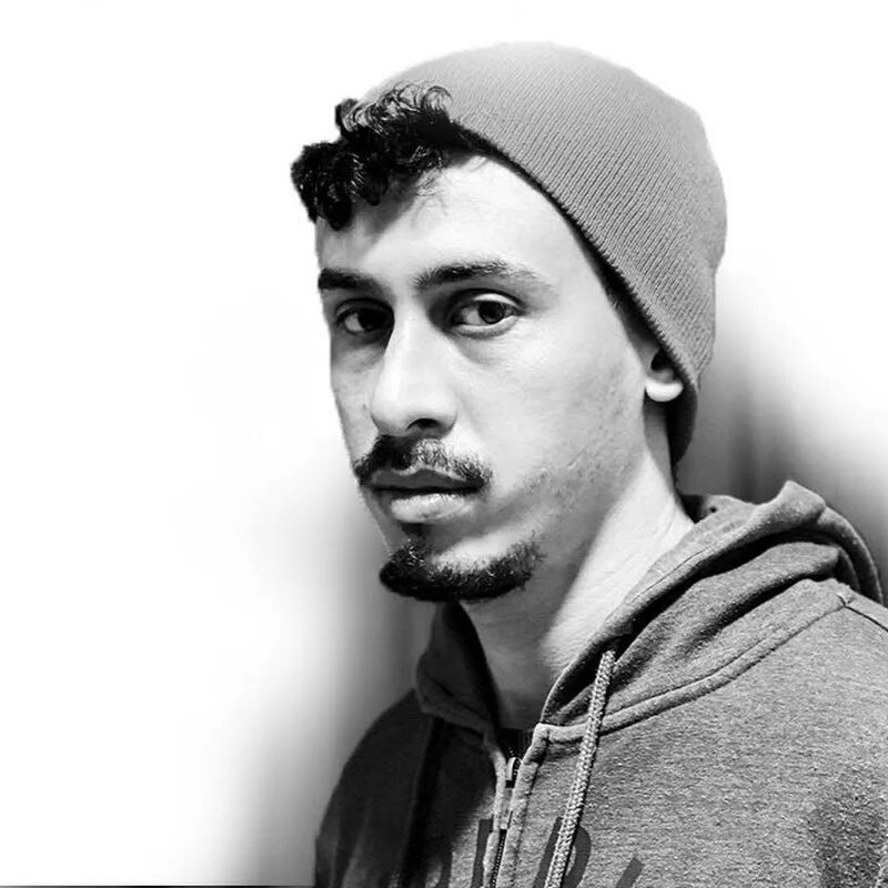 Roger fakhr биография. Everything you want roger fakhr. Roger waters is this the life we really want 2017. 34 haaves everything you want. Роджер уотерс.