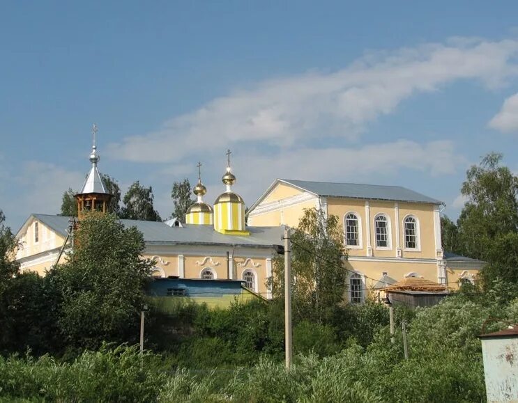 Верховажье вологодская область. Церковь Верховажье Вологодская. Храм Успения Божией матери Верховажье. Успенский собор Верховажье. Село Верховажье района в Вологодской области.