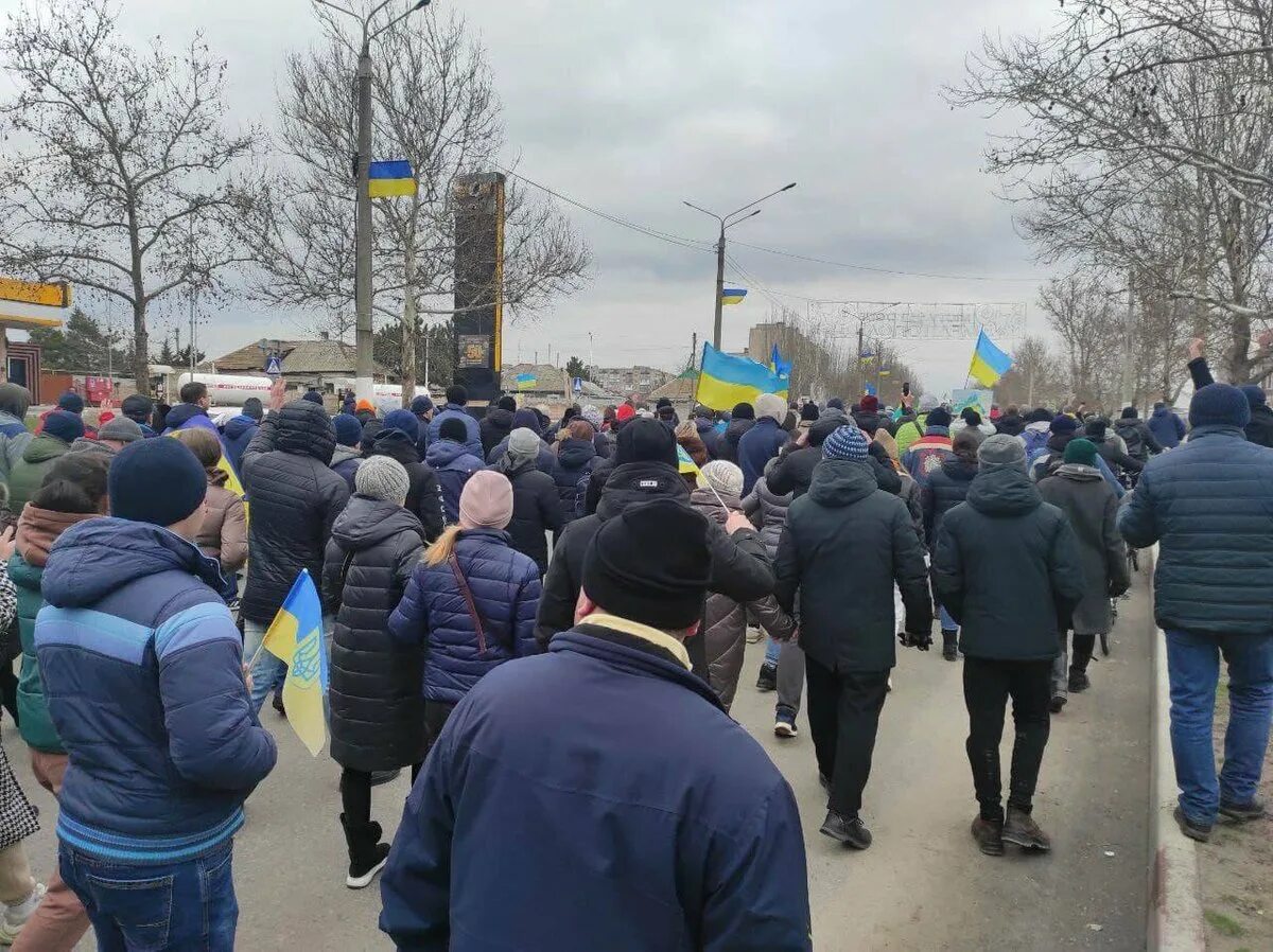 Последние события запорожья. Митинг в Мелитополе. Митинг в Херсоне. Митинги сейчас. Протесты в Украине 2013.