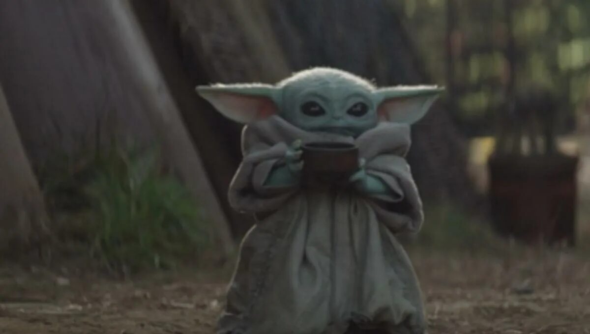 Be with you tool. May the force be with you. маленький йода. мастер йода игрушка. мем may the force.