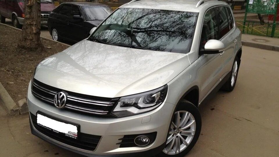 Tiguan club. Фольксваген тигуан авеню. Тигуан 2015 спорт. Тигуан клуб. Разболтовка тигуан 2010 1.