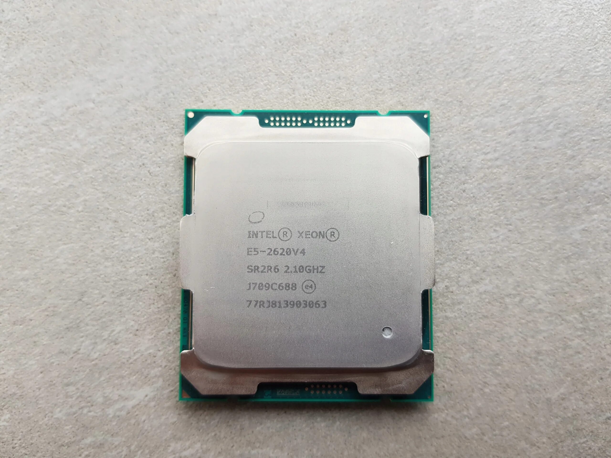 Процессоры Intel Xeon e5. Процессор Intel Xeon e5-2660v3. Intel Xeon 2650 v4. Intel Xeon e5 2650 v2.