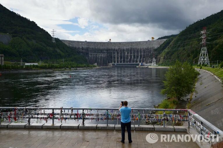 Саяно-шушенская гэс. Поселок черемушки саяно шушенская гэс. Саяно-шушенская гэс. Саяно-шушенская гэс. Саяно-шушенская гэс экскурсии.
