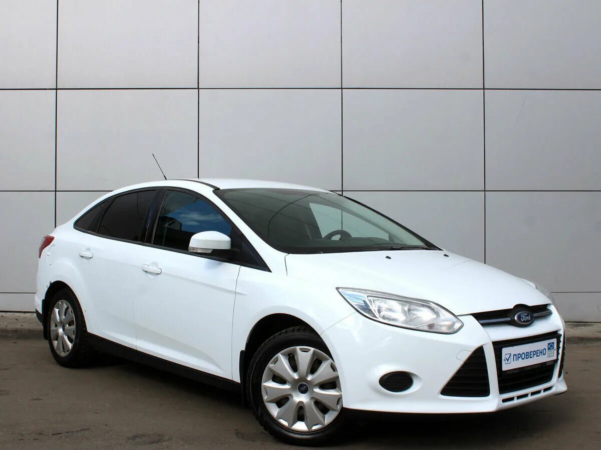 Купить форд фокус 2011. Ford Focus 2011. Ford Focus 2013. Ford Focus 2011 седан белый. Focus 3 2011.