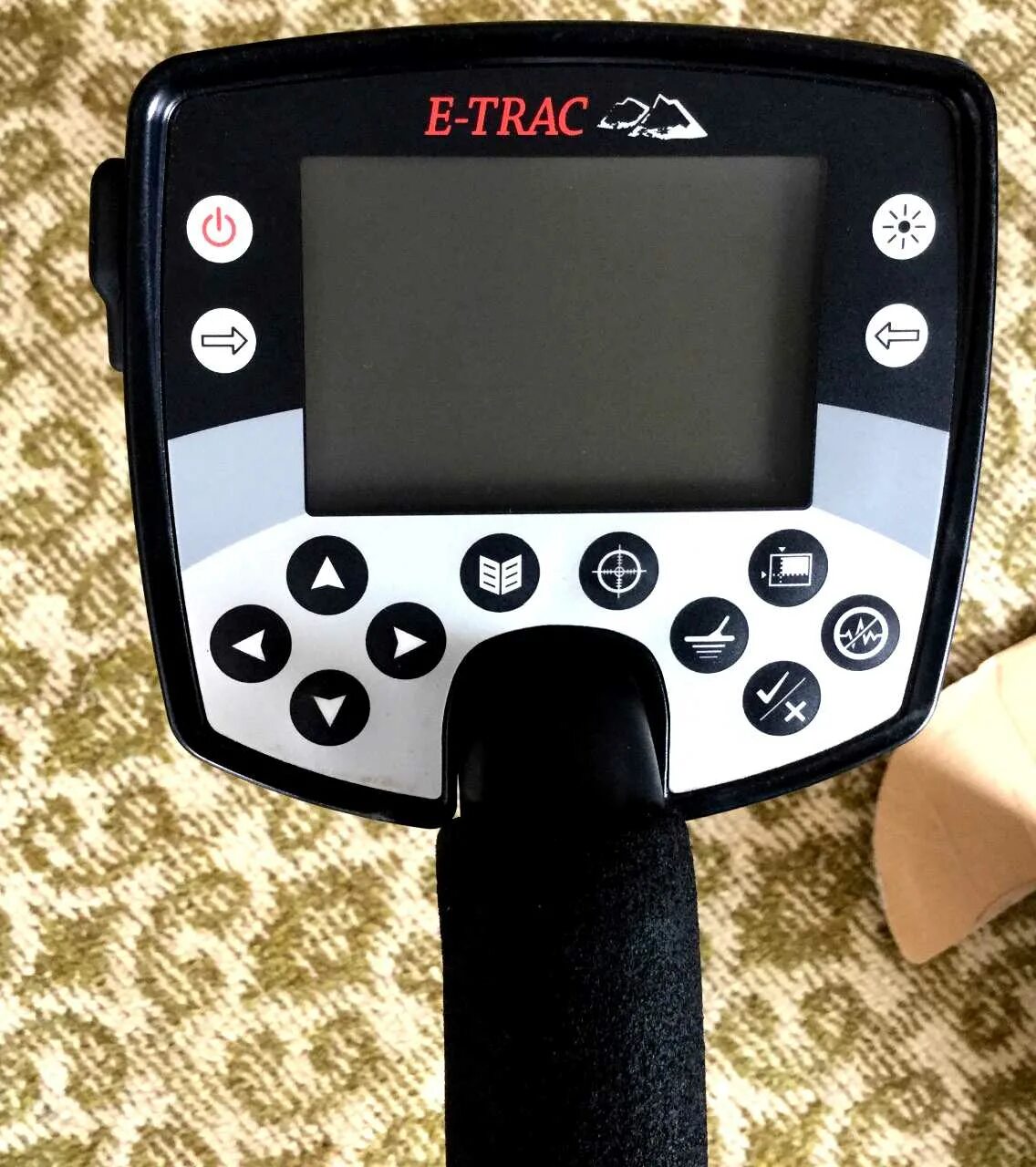 Minelab e trac. Металлоискатель minelab e-trac. минелаб етрак. етрак металлоискатель. панель кнопки минелаб е-трак.