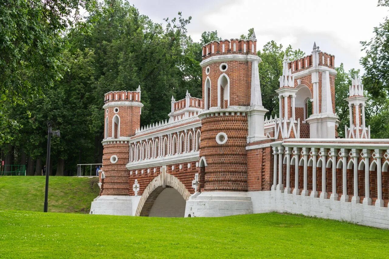 Царицыно сообщение. Музей усадьба царицыно. парк заповедник царицыно. царицыно (дворцово-парковый ансамбль).