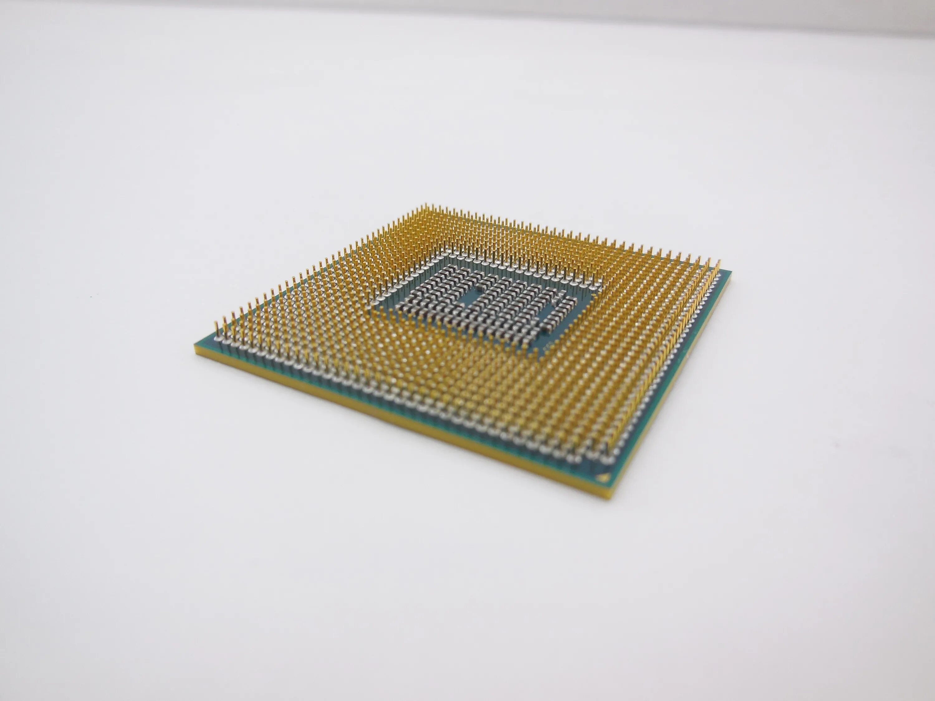 Intel pentium cpu 2025m. Процессор intel pentium cpu 2025m. intel pentium 2025m сокет. intel pentium cpu 2025 m 2.40 ghz. процессор intel pentium 2025m маркировка.