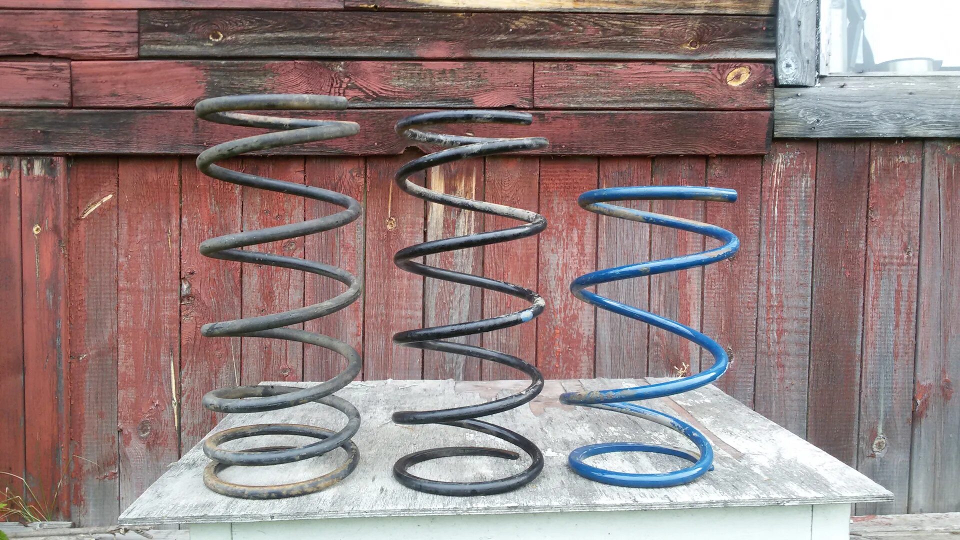 чашка передней пружины rav 4. задние пружины тойота рав 4 1 поколения. задняя пружины рав 4 2008 года. изолятор пружины рав4 2001. передняя пружина рав 4.