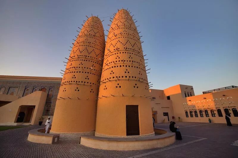 Katara cultural village. Katara cultural village. Этнографическая деревня катара доха. Мечеть катара в дохе. Культурная деревня катара.
