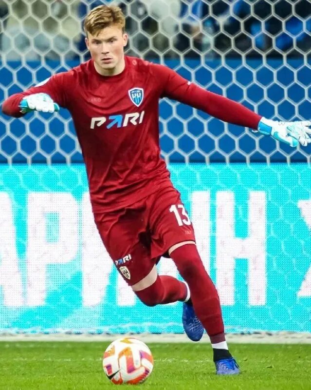 Юный нн. Девочки соерсвилля. Кукушкин фк уфа. Генерал раевский 1812. Волга зубцов футбольный клуб.