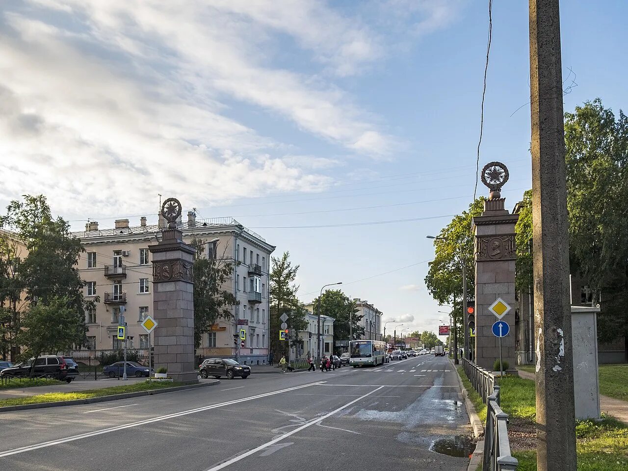 Коммуны, 58. Улица коммуны 67. Охтинский пороховой завод. Коммуна спб. Слеза социализма ул рубинштейна 7.