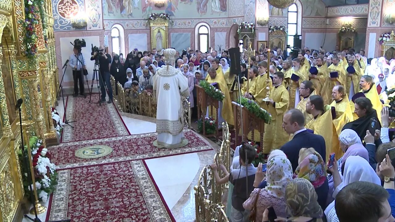 расписание богослужений в храме всех скорбящих радость. храм на дериглазова расписание богослужений. расписание богослужений на август. расписание богослужений. клин храм всех скорбящих радость расписание богослужений.