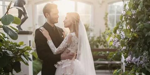 Marry see
