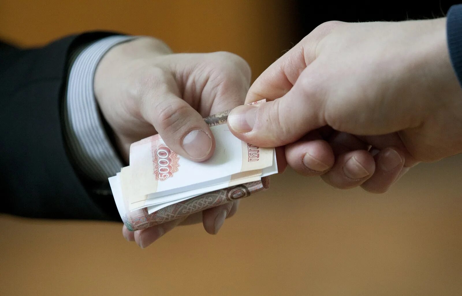 Вымогательство в крупном размере