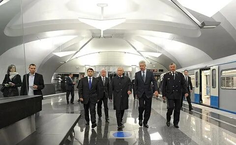 Открытие станций метрополитена