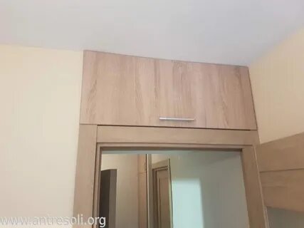 Современные антресоли в прихожей