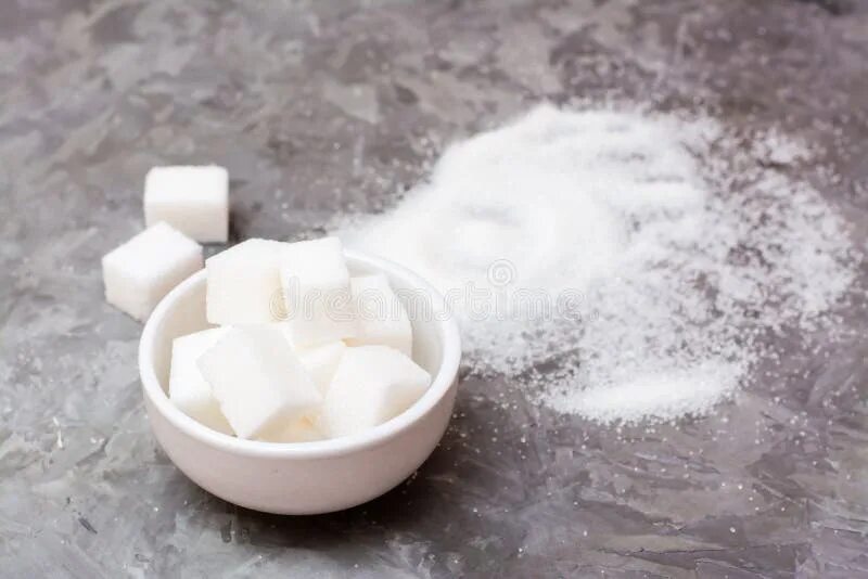 Сахар. Рассыпал сахар на стол мужчина. Too much sugar. Сахар фон. Сахар на столе.