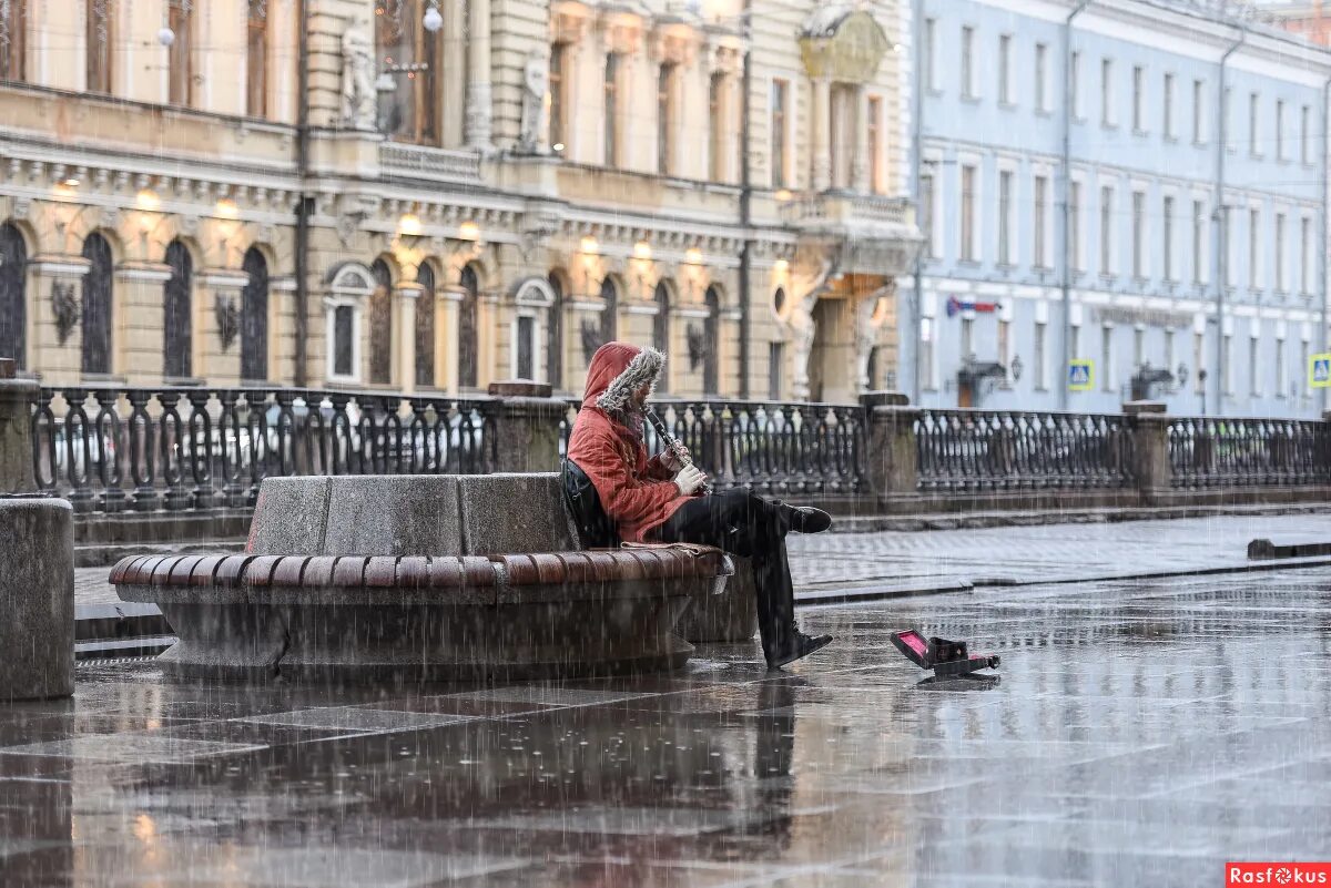 Промозглый Питер. Санкт-Петербург дождь. Дождь в Питере. Летний дождь в Питере. Санкт петербург пасмурно