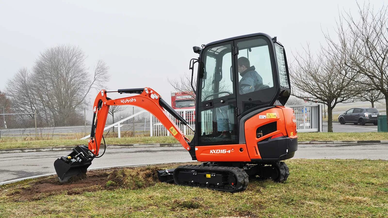 Купить мини экскаватор кубота. Мини-экскаватор Kubota KX 037-4. Мини-экскаватор Kubota rx505. Миниэкскаватор японский Kubota kx018. Kubota KX 16.