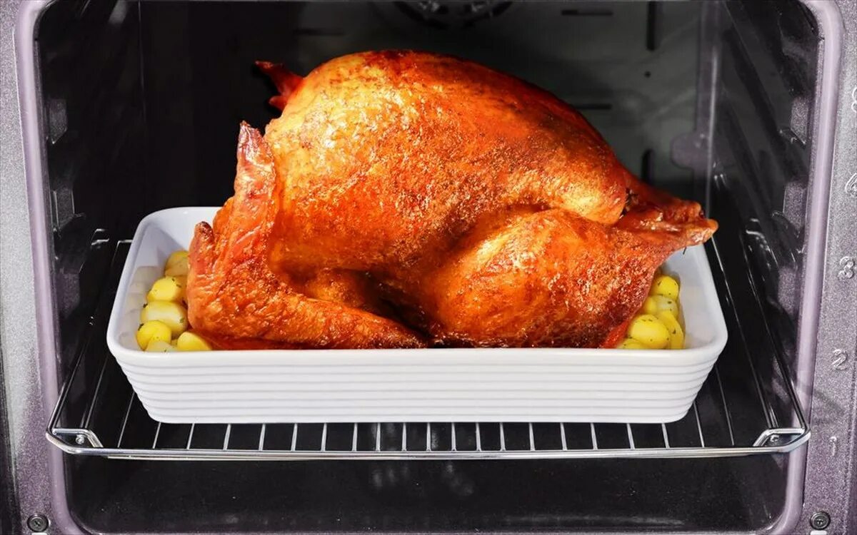 Замороженную курицу можно в духовку. Замороженный ужин. Замороженную курицу можно в духовку. Замороженную курицу можно в духовку. Курица для запекания.