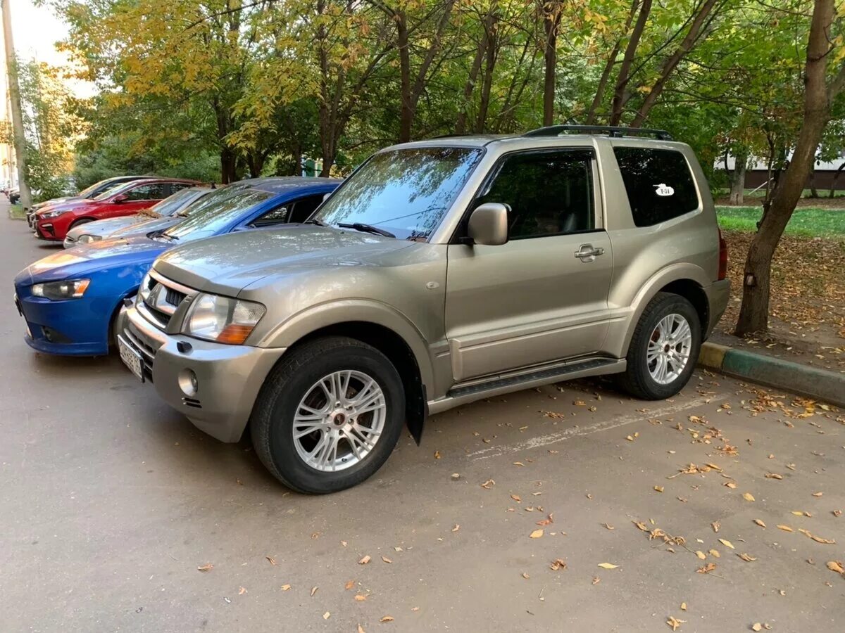 Mitsubishi pajero 3 дизель. Паджеро 3 дизель 3.2. Паджеро 2012 3 дизель. Митсубиси Паджеро 3 дверный дизель. Mitsubishi Pajero 3 дверный 3.2.