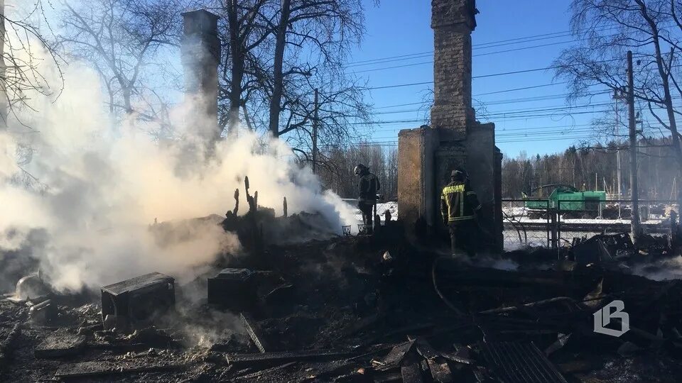 Пожар дома. Новости выборга. Новости выборга. Выборг новости сегодня. Новости выборга.