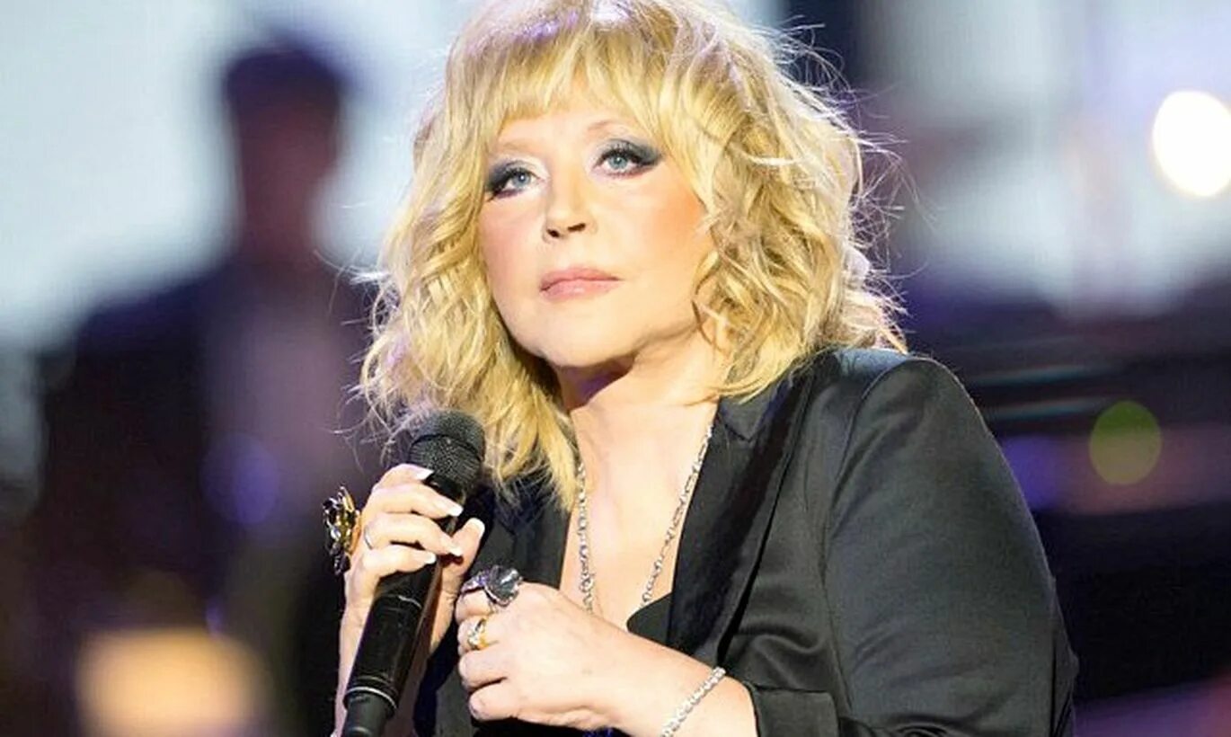 Сколько лет было алле. Alla Pugacheva Biography.